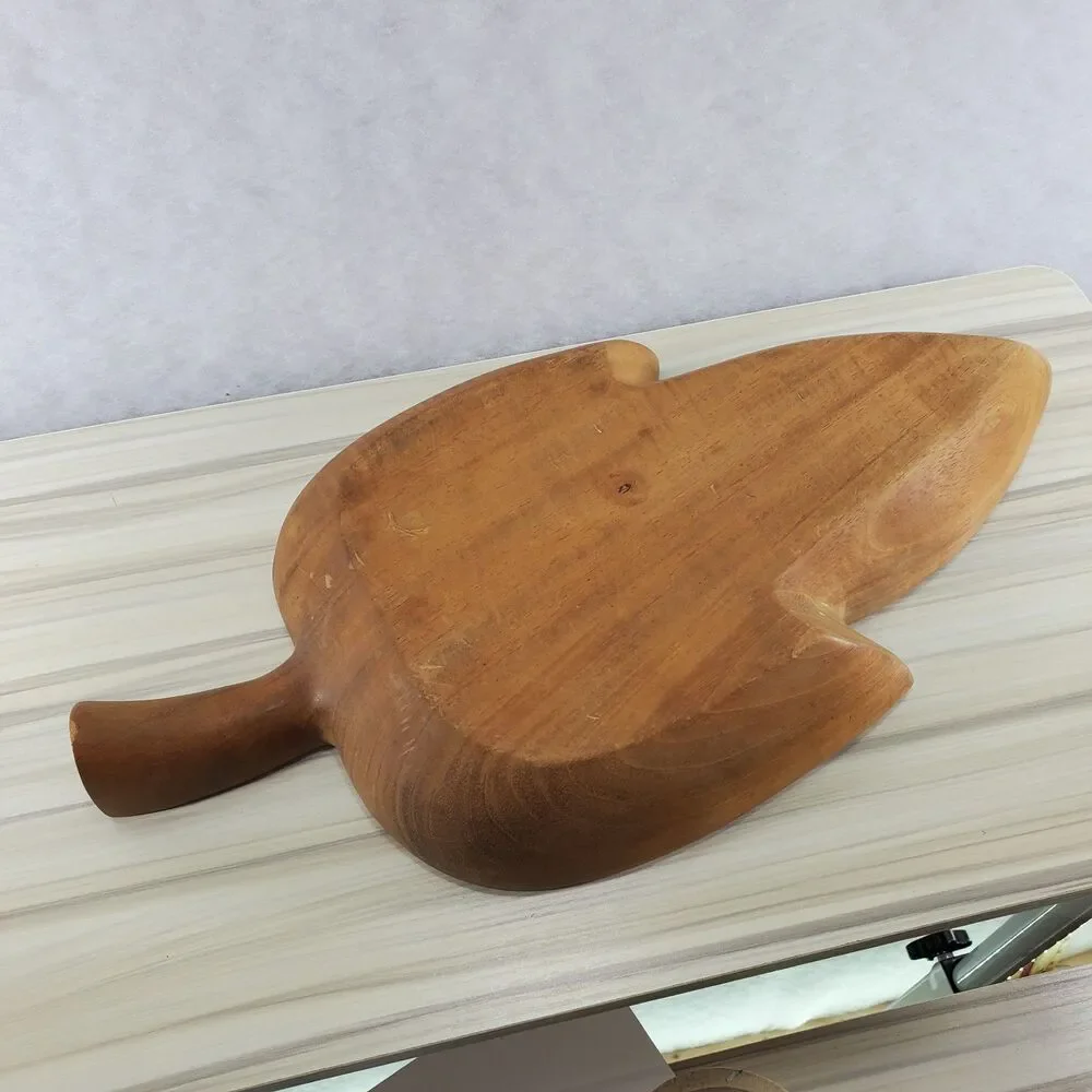 Vintage? Midcentury Wood Leaf Tray Centerpiece Serving Snack Tray Platter